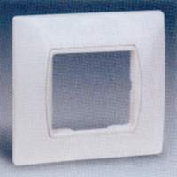 SIMON 27603-32 PLACA MONOBLOC 85x85mm S.27 MARFIL