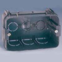 SIMON 27710-31 CAJA EMP.-TIPO AMERICANO- S.27