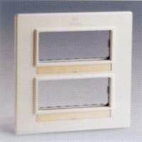 SIMON 27850-35 PLACA CENTRALIZ.1 FILA S.27 BL.NIEVE