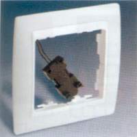 SIMON 82613-30 MARCO 1 EL.LUMIN.P/INT.Y PULS.ZOC.BL.S82