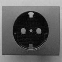 NIESSEN 8488 TT TAPA ENCH.2P+T SCHUKO S.OLAS TITANIO